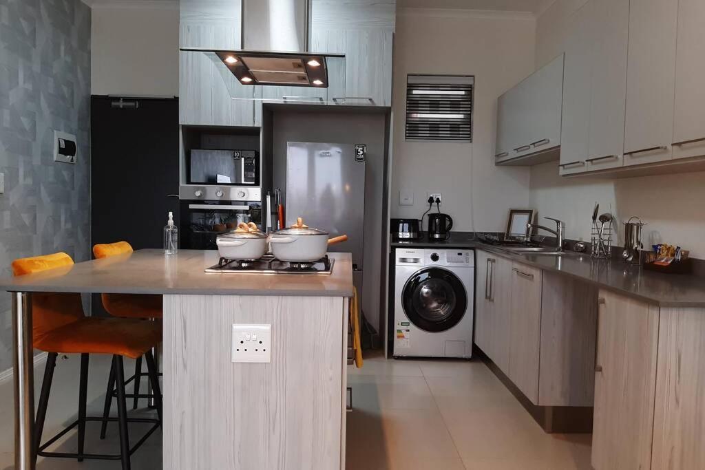Mikeys Place On New: 2Bed2Bath No.1 With Free Wifinetflix Midrand Exterior foto